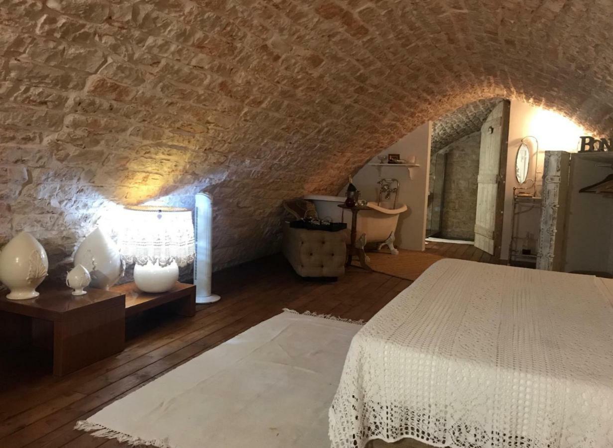 Maison Santarosa Lejlighed Castellana Grotte Eksteriør billede